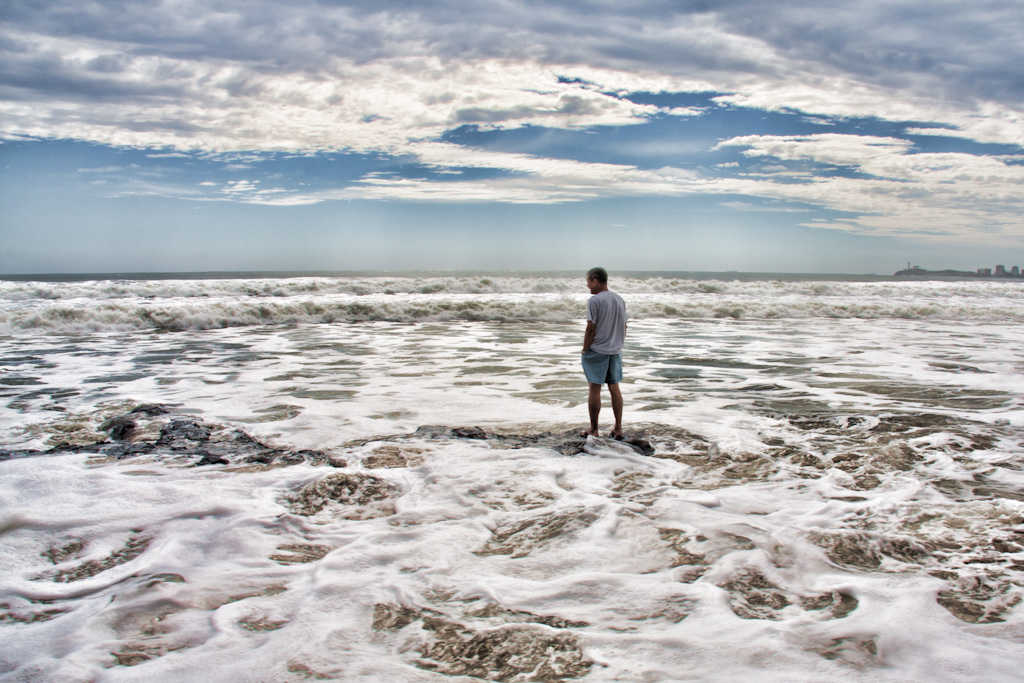 Surrounded by troubled seas - 6659283805_a76fe0ae4b_o